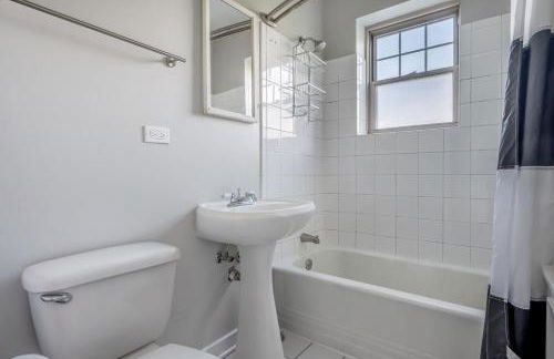 Evanston 1br w courtyard nr beach university CHI-952 - Foto 12