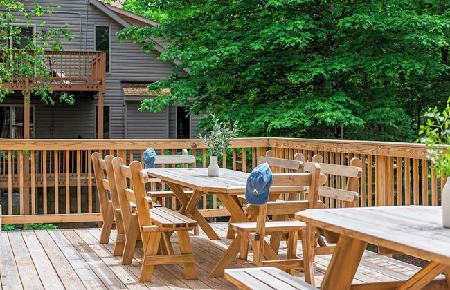 Bluejay Getaway by Avantstay Walk to Lake 7bdr, Hot Tub, Pool Table - Foto 54