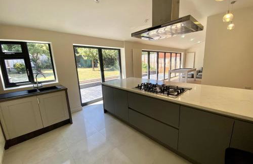 Luxury 5 Bedrooms House in Milton Keynes - Foto 48