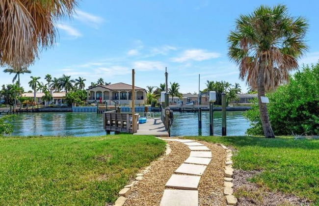 Maritana Beach House Heated Pool Private Dock - Foto 31