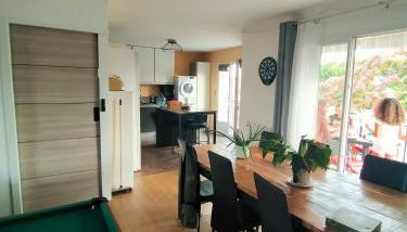 Maison familiale 4 chambres, proche commerces et plage - Foto 3