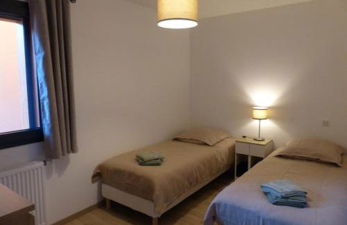 Le 206 Appartement Moderne et Cosy-Terrasse -Centre-Parking-Wifi - Foto 12