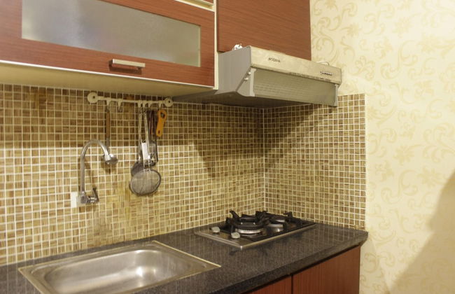 Stylish 1BR with Extra Room Gateway Ahmad Yani Cicadas Apartment - Photo 7