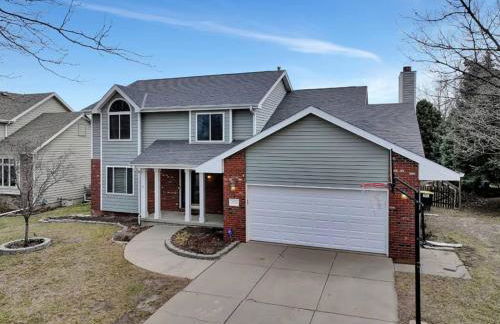 Massive 6 bedroom in a great area - Foto 1