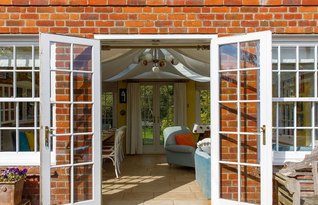 Amazing 5 BR Country Home Pool Gym Yoga Studio - Photo 63