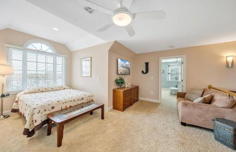 Lake Lookout - Private Home with lake views & Game room - Foto 12