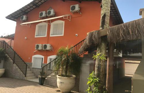 Village com 4 APTOS PÉ NA AREIA E PISCINA - Foto 1