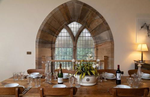 Exceptional Grade II Listed Church Conversion - Foto 31