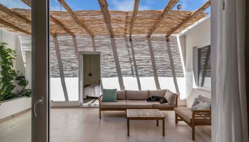 Agradable casa con patio interior. - Foto 2