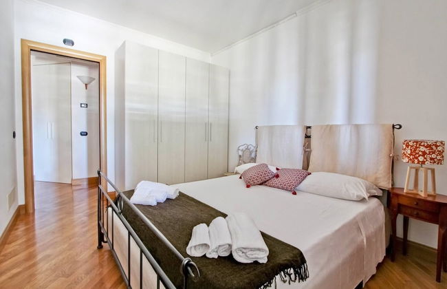 Cozy terrace apt close to Eataly and metro Piramide - Photo 5