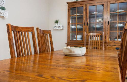 Poolside Palisade - A Fun Family Retreat for 6 - Foto 18