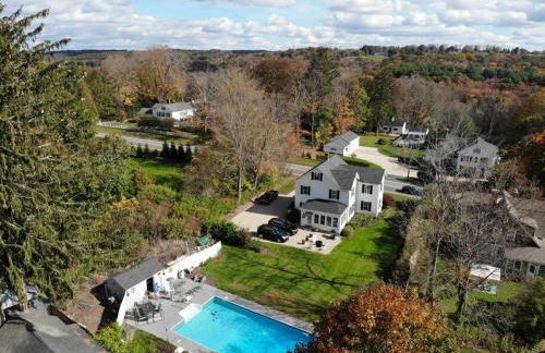 Historic Colonial Pool Walk to Town - Foto 3