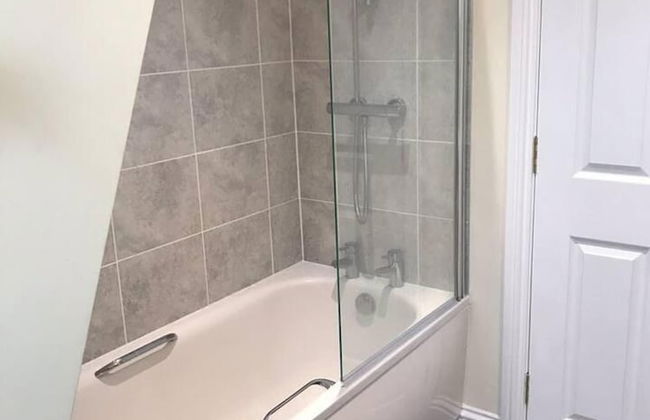 Modern Penthouse With Views in Stroud - Foto 18