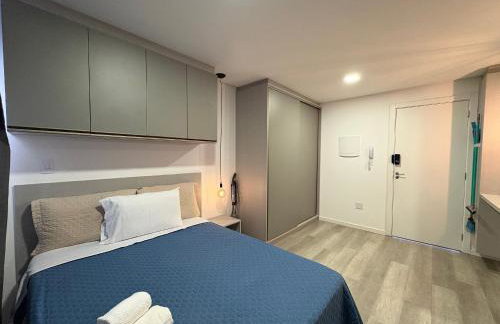 Apto novo com Ar Condicionado bem localizado - Foto 46