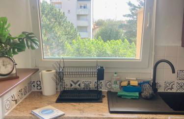 Joli studio avec grande terrasse et parking - Foto 18