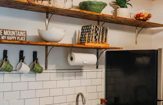 Oak Haven Condo - Downtown Blowing Rock Fully Stocked with 2 King Beds - Foto 29