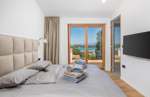 Villa 4 with Pool Soline, Krk, 280 m from beach, by 4Villas - Photo 59