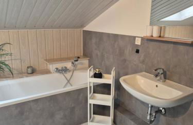 Alte Ölmühle FeWo im OG "Inselsberg" im Herzen des Thüringer Waldes - Foto 7