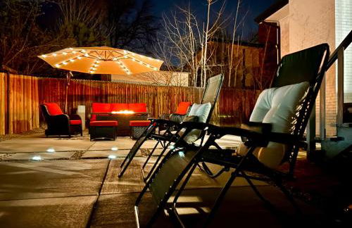 Spacious and Cozy 5 Bed 3 Bath Vacation House W 2 King 3 Queen! Sleep 12! 15Min to Red Rocks - Foto 10