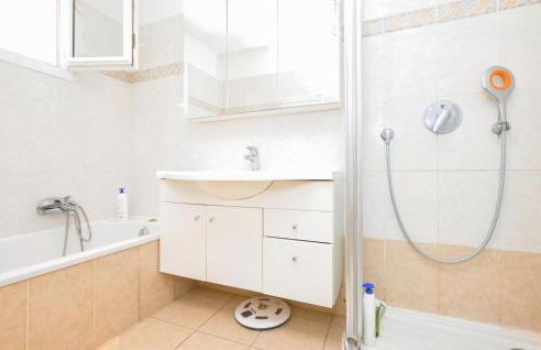 Stunning Home In La Roquette-Sur-Siagne - Foto 19