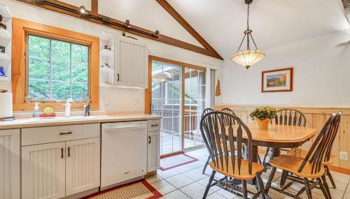 Walk to Water Outdoor Gem with Bunkhouse in Madison - Foto 4