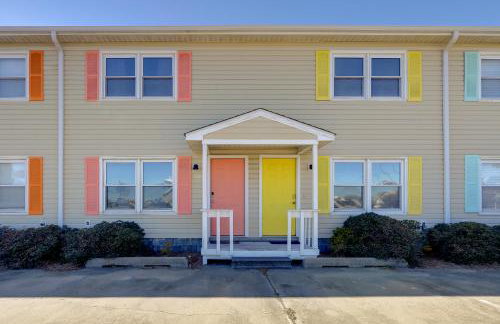 Walk to Atlantic Beach: Townhome w/ Patio! - Foto 23