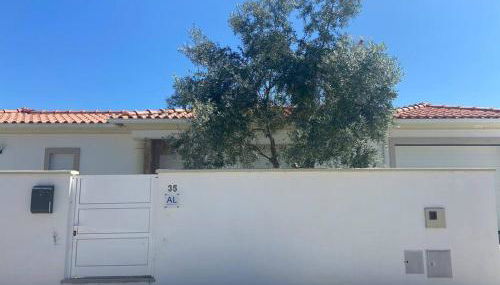 Charming villa with private poll - Foto 2