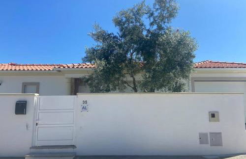 Charming villa with private poll - Foto 2