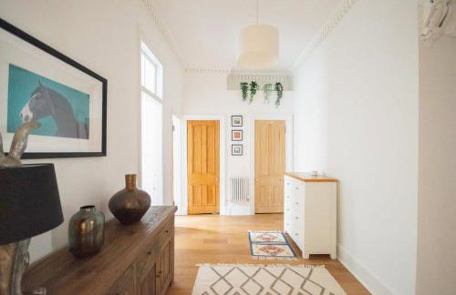 Stunning 3 Bed Flat in the Heart of the West End - Foto 13