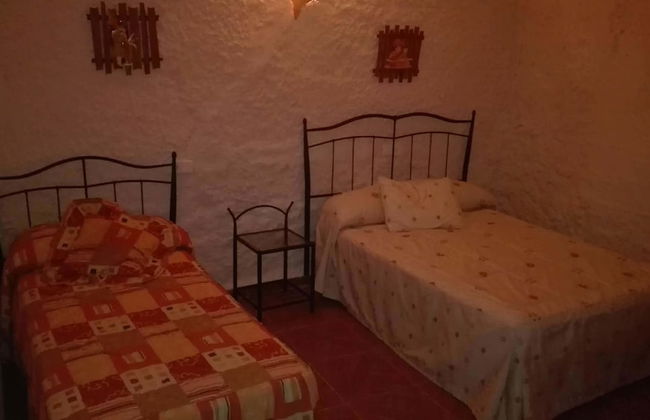 Cuevas La Solana - Photo 7