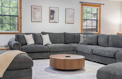 Pickleball & mini-golf, Pool/Spa, Epic Gameroom! - Photo 57