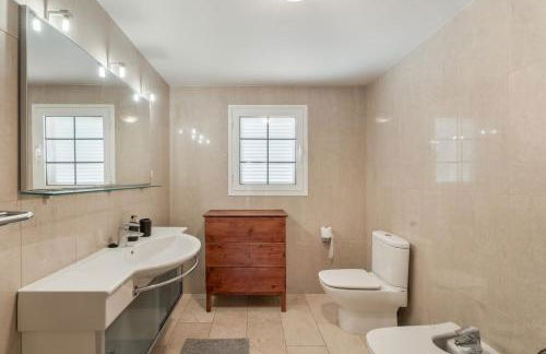 La Caleta Seaside Villa With Pool - Foto 25