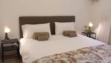 Elegant and modern two-room apartment with equipped kitchen - Foto 1