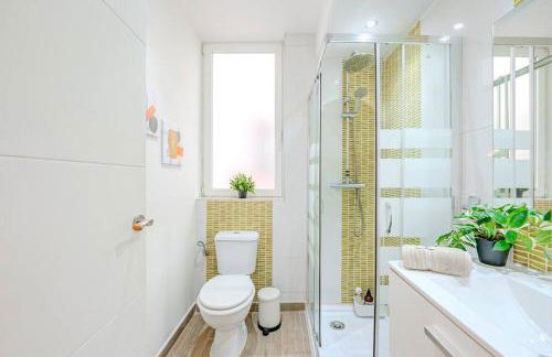 Terraza & confort en ubicación inmejorable! - Foto 3