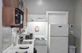 Private, Spacious & Comfy 1 bedroom Entire Suite With Separate Entry & Free Parking - Foto 5