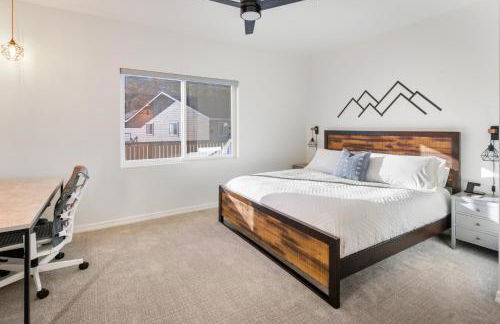 FLG Retreat - Modern Home with Mountain Views - Foto 8