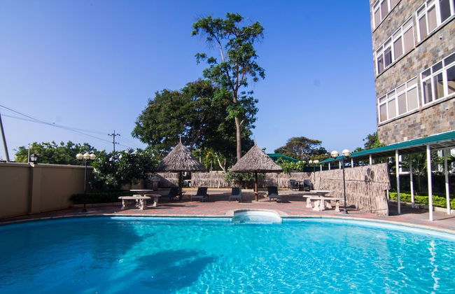 Colosseum Square Luxury Apartments - Photo 1