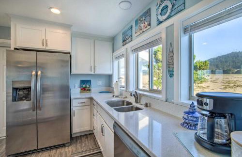 Gold Beach Home with Hot Tub, quarter Mi to Beach! - Foto 8