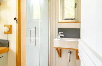 Hut at Nettle and Dock - Foto 18