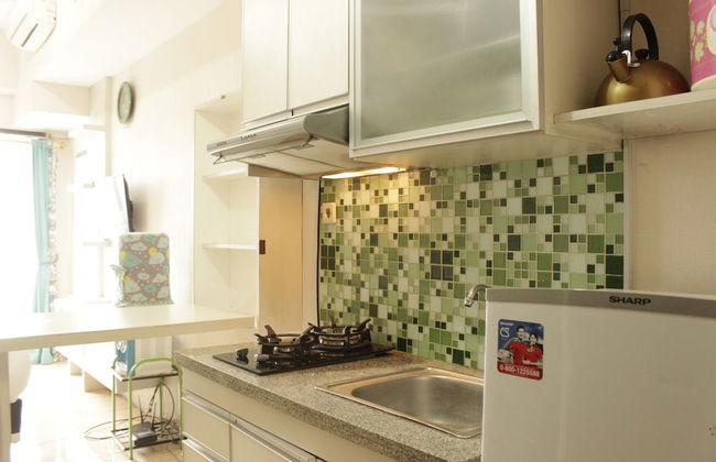 Homey Studio Room at Tamansari Panoramic Apartment - Foto 5