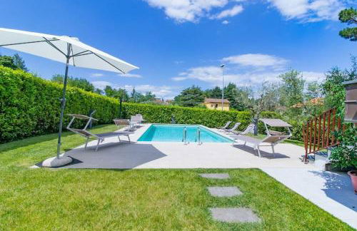 Villa Asmara Piscina AC WI-FI Park - Foto 15