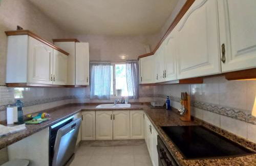 Villa Alemania - Photo 16