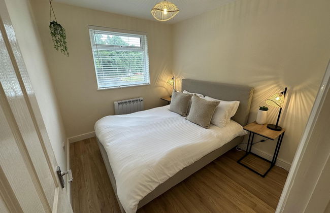 Charming 2-bed Apartment in Danbury, Essex - Foto 7
