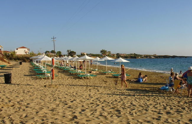 Villa Marina Large Private Pool Walk to Beach Sea Views A C Wifi Car Not Required - 2300 - Foto 21