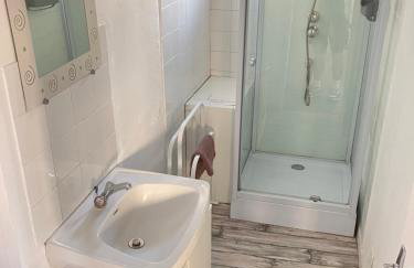 la maisonnette à 1200 m de la mer - Foto 10