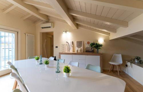 BolognaCentro 9 People Loft Private Lift and Terrace - Photo 39