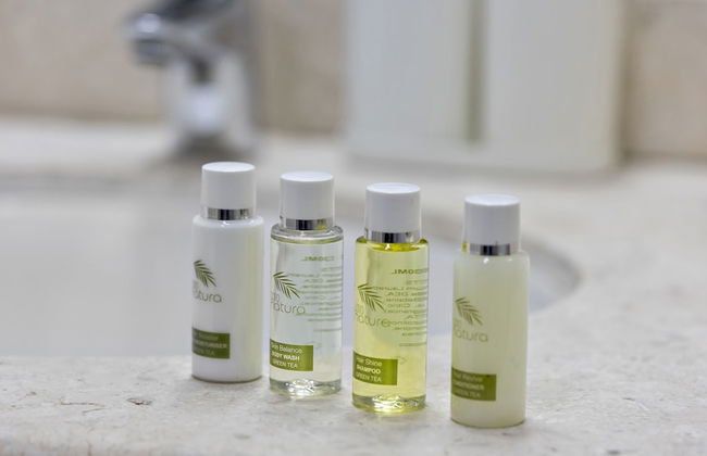 WelHome - Stylish Studio with Park Views in Regent House 2 - Photo 17