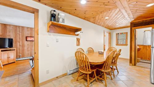 River Road Treehouse Retreat - Foto 5