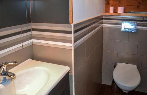 3 Bedroom Amazing Home In Villetelle - Foto 17