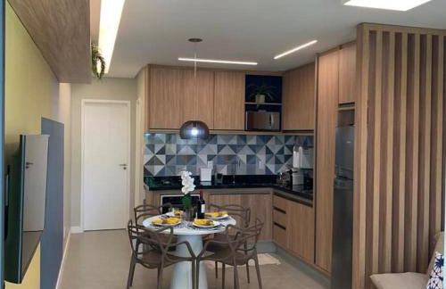 Guarajuba Summer Flat Melhor localização de Guarajuba e melhores Flats Beira Mar de Guarajuba Dispomos de 4 flats decorados no mesmo condomínio Aqui você não precisa de carro para nada Faça tudo à pé - Foto 30